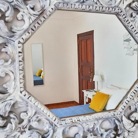 La Gitana לינה וארוחת בוקר 3*