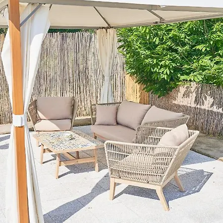 Oda ve Kahvaltı La Gitana 3*